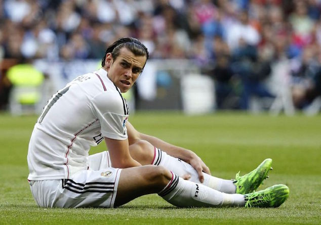 Garath Bale had to leave the game against Malaga early